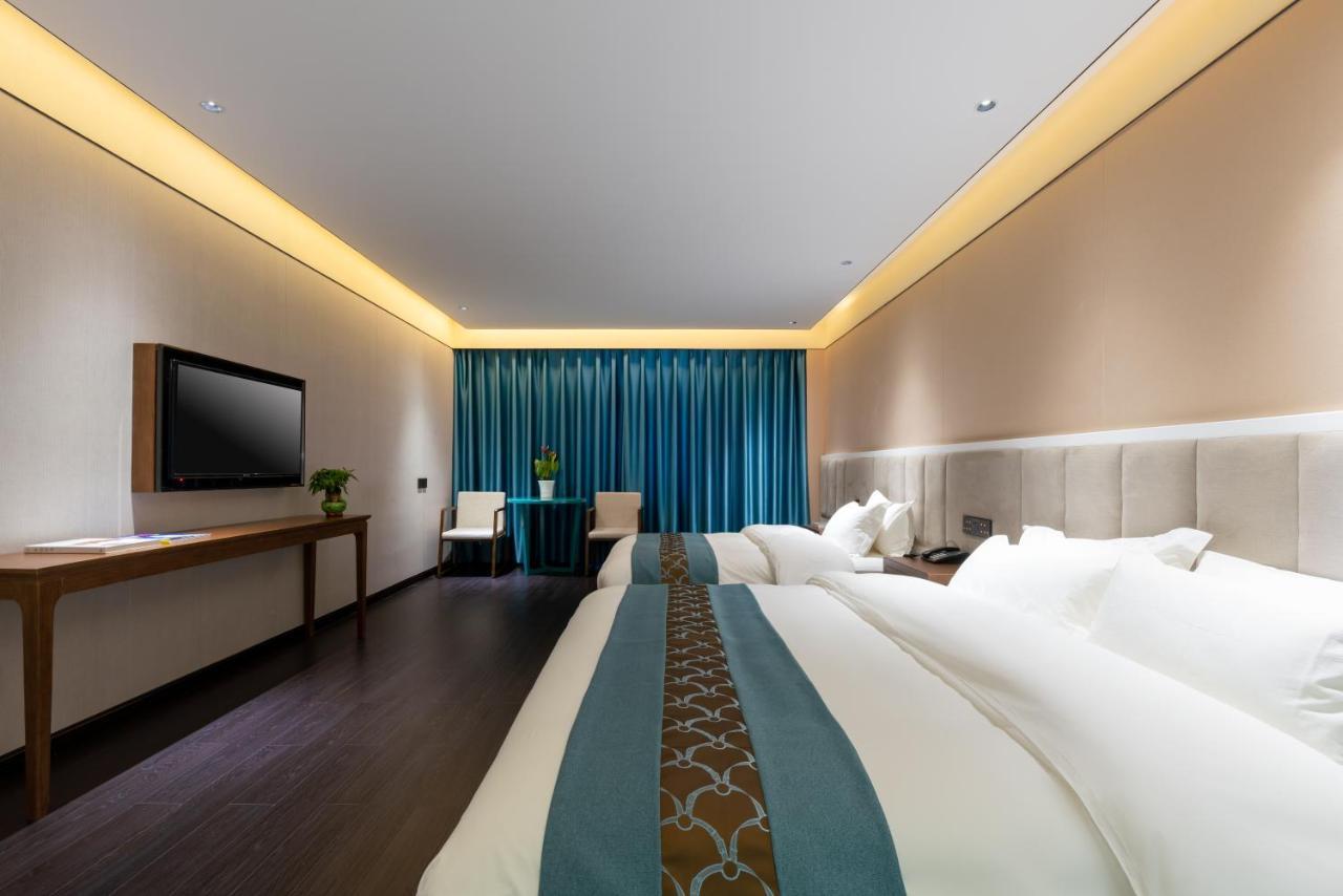 Beijing Tangfu Hotel - Located In The City Center Adjacent To The Subway Station Close To Nanluoguxiang Gulou Lama Temple Tiananmen Square Forbidden City Temple Of Heaven Providing Laundry Car Rental And Ticketing Services Bagian luar foto