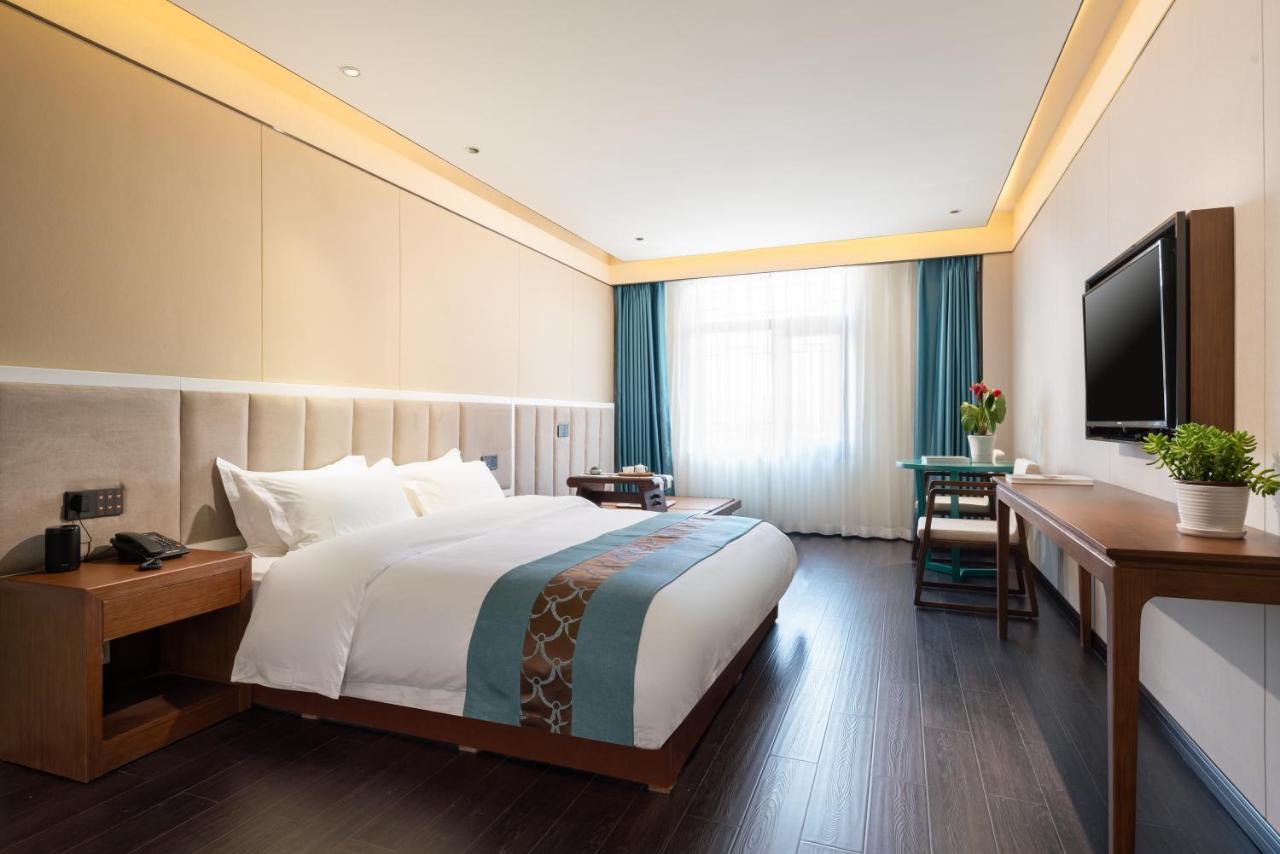 Beijing Tangfu Hotel - Located In The City Center Adjacent To The Subway Station Close To Nanluoguxiang Gulou Lama Temple Tiananmen Square Forbidden City Temple Of Heaven Providing Laundry Car Rental And Ticketing Services Bagian luar foto