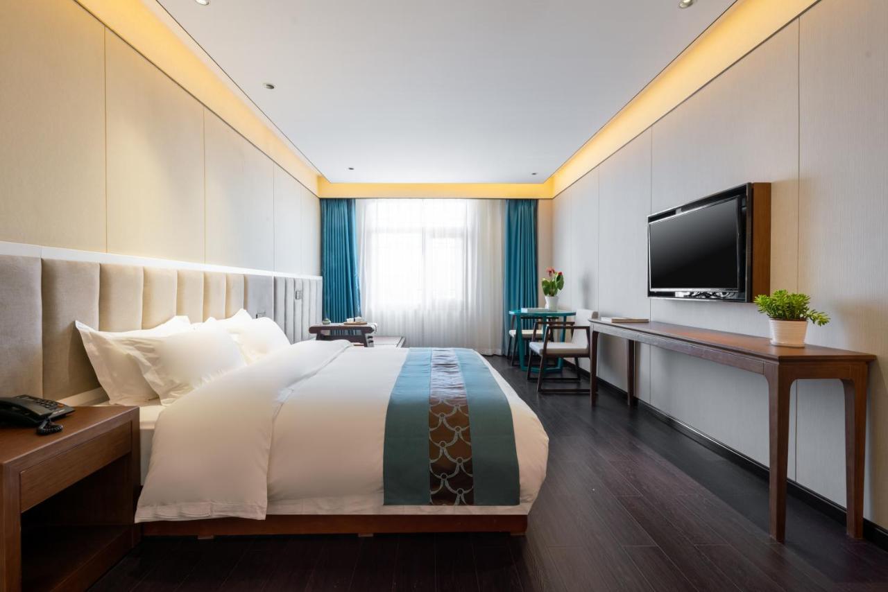 Beijing Tangfu Hotel - Located In The City Center Adjacent To The Subway Station Close To Nanluoguxiang Gulou Lama Temple Tiananmen Square Forbidden City Temple Of Heaven Providing Laundry Car Rental And Ticketing Services Bagian luar foto