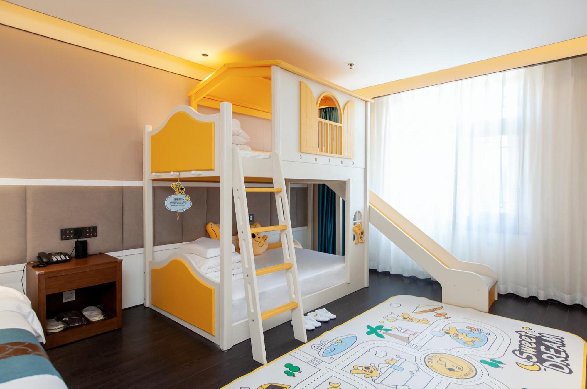 Beijing Tangfu Hotel - Located In The City Center Adjacent To The Subway Station Close To Nanluoguxiang Gulou Lama Temple Tiananmen Square Forbidden City Temple Of Heaven Providing Laundry Car Rental And Ticketing Services Bagian luar foto